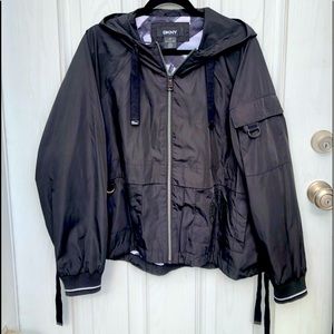 DKNY Active semi-crop jacket. Adorable side ties and lining. Generous Size XL.